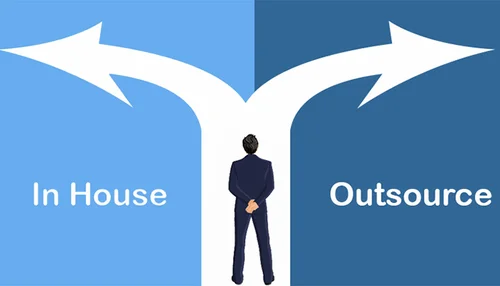 DevOps Überall: Die Wahl zwischen In-House-, Outsourcing- und Outstaffed-Modellen